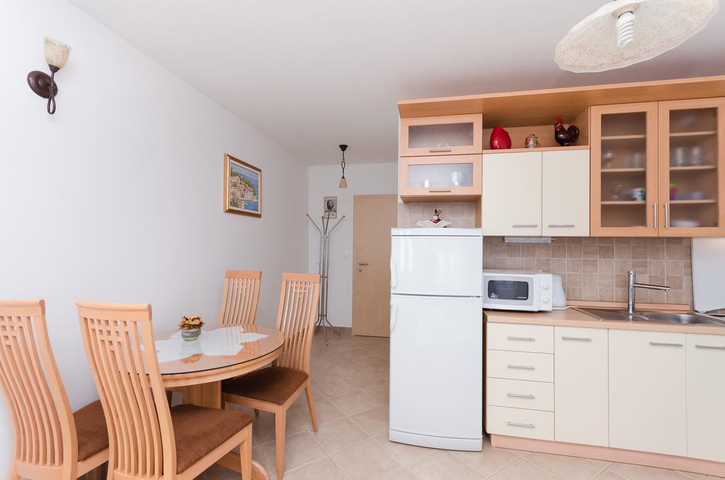 Apartment Zorka Medveja Exteriér fotografie