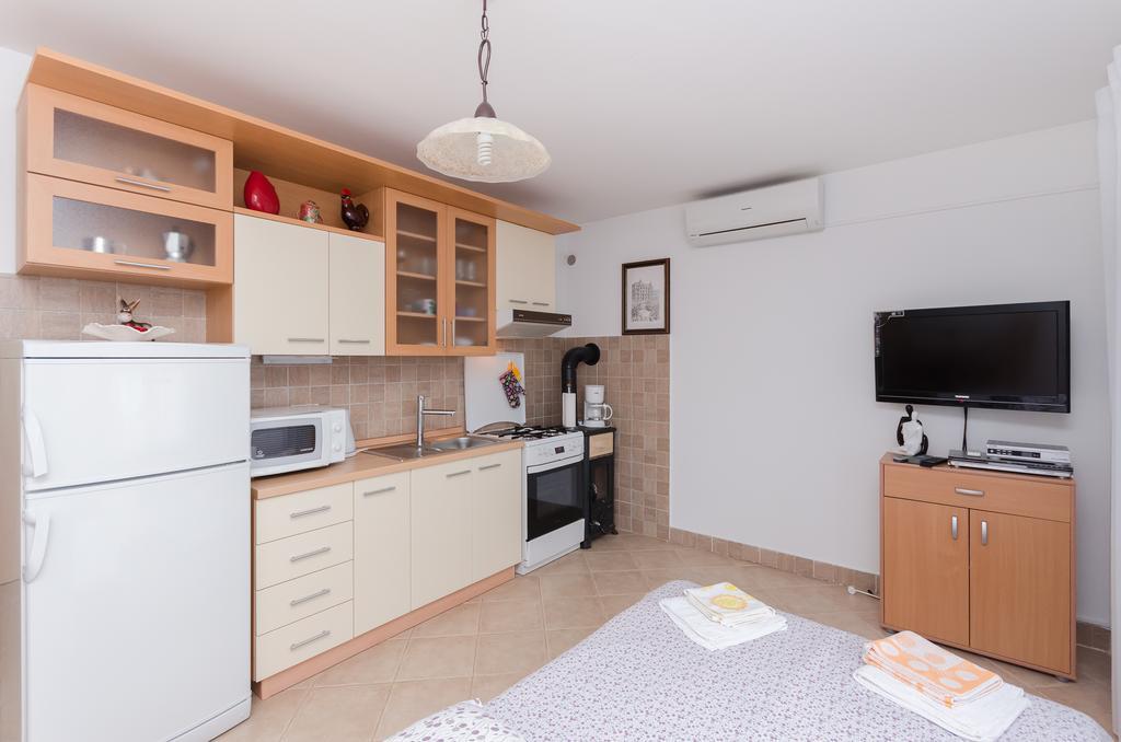 Apartment Zorka Medveja Exteriér fotografie